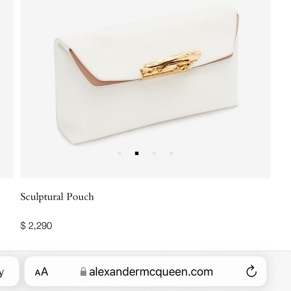 BRAND NEW Alexander McQueen Soft Ivory nappa leather Sculptural Pouch - Picture 2 of 4